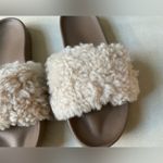 UGG Royale Slipper/Sandal Photo 2