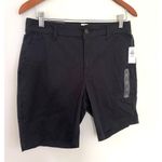 Gap NWT  Womens Black  High Rise Casual Bermuda Shorts Sz 6P Photo 8