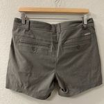 Royal Robbins  ALPINE ROAD SHORTS Size 8, 5" inseam Trim Fit Mid Rise drk grey‎ Photo 1
