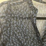 EXPRESS Floral Blue and Black Sheer Women's Top by Size XS Photo 5