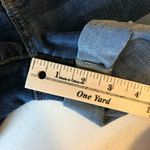 American Eagle  Womens Midi Shorts Denim Cuffed Medium Wash Super Stretch Size 0 Photo 8