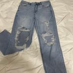 American Eagle Distressed Mom Jean Photo 0