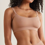 SKIMS  Fits Everybody Scoop Bralette Sienna Size M NWT Photo 0