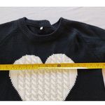 Big White Heart Cable Knit Sweater in Black size M Size M Photo 7