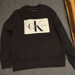 Calvin Klein Sweater Photo 0