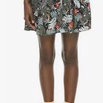 Her Universe  Disney Lion King Pumba Skirt with Pockets Tropical Vacation Med Photo 1