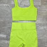 Women's green yellow Leggings Photo 3