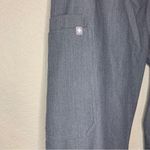 FIGS  Technical Gray Cargo Scrubs Elastic Ankle Size XS Photo 3