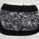 Lululemon  Hotty Hot Floral Print Skort Size‎ 4 Photo 0