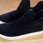 Very G NIB  HARVEST SNEAKERS—Women's Black (faux) Suede Photo 1