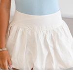 White bubble skirt Photo 1