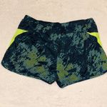 Old Navy Old Navy Active Women’s Athletic Shorts Size Medium Photo 3
