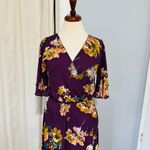 Everly Women Purple Floral V-Neck Side Slit Maxi Dress Size S Photo 1