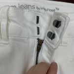 Maurice's NWT White Mid Rise Cropped Capris Size 2 Photo 6