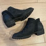 The North Face  Women’s Bridgeton Black Leather Zip Ankle Bootie Size 8 Photo 5