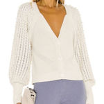 Sweet creamy White Women's cable knit Sweater Size L Photo 0