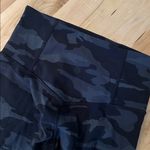 Athleta  Elation 7/8 Tight Leggings Camo Grey Black XS Photo 2