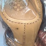 Vince Camuto ✨ Aslee Sandal
✨ Photo 10