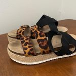 Jessica Carlyle Leopard Print Sandals Photo 2