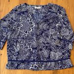 Under Skies M Blue Ivory Floral 3/4 Sleeve Top Photo 1