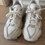 New Balance 9060 Sneakers Photo 0