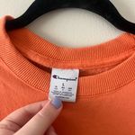 Champion Crewneck Photo 2