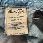 Miss Me Mid Rise Easy Crop Light Wash Jeans Size 27 Denim Embellished Casual Photo 10