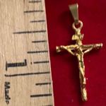 18K gold filled crucifix pendant Photo 1