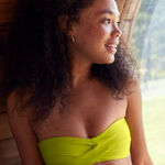 Aerie NWT  Twist Bandeau Bikini Top Women's Bright Green Surf Strapless Size M Photo 0
