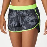 Under Armour NWOT Fly by 2.0 Printed Shorts Black/Quirky Lime/Reflective Photo 5