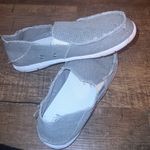 Maui Island  slip ons Photo 0