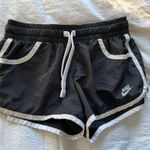 Nike Running Shorts With Pockets Photo 0