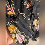 American Eagle Outfitters Black Floral Blouse boho ruffle lightweight flowy M Photo 2