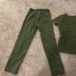 FIGS Technical Collection Green Scrub Set Photo 10