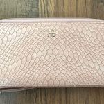 Pink textured faux leather zipper wallet, NWOT Photo 2