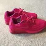 Nike Air Max Hot Pink size 9 Photo 1