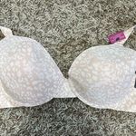 Vince Camuto  bra 38D Photo 0