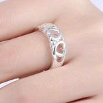 Brand New Womens Boutique Silver Plated Connected Hearts Heart Band Ring Photo 3