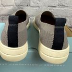 Life Stride Velocity 2.0 Women’s Energy Knit Slip-On Sneakers Greige/Gray 6M Photo 3