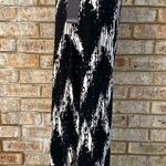 Badgley Mischka NWT Badgely Mischka Kayla Printed Midi Skirt Photo 4