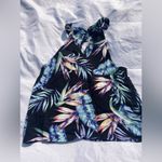 Divided  Floral Tank top Photo 2