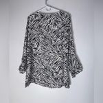 Cynthia Rowley  Womens‎ Black Zebra Print 100% Linen Button Up Blouse Size 1X Photo 1