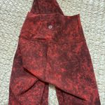 Lululemon Denim Wash Print Autumn Red Black  Wunder Train High-Rise Tights 25" Photo 2