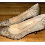 Ann Taylor LOFT Women's Almond Toe Stiletto Printed Fabric Pumps Shoes Size 8 Photo 1