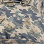 Tresics Camp Cropped Long Sleeve Photo 1