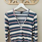 Urban Outfitters Striped Long Sleeve V-Neck Top Sz Small Photo 1