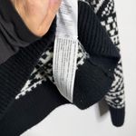 Abercrombie & Fitch Oversized Fair Isle Knit Sweater – Women’s Size Small Photo 3