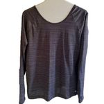 Under Armour  Light Weight Long Sleeve Shirt Photo 0