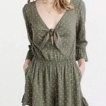 Abercrombie & Fitch sage green polka dot 3/4 sleeve romper size XS Photo 0