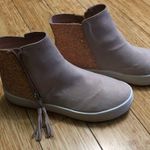 Wonder Nation  Blush Pink ankle sneaker boots size 5. Photo 2